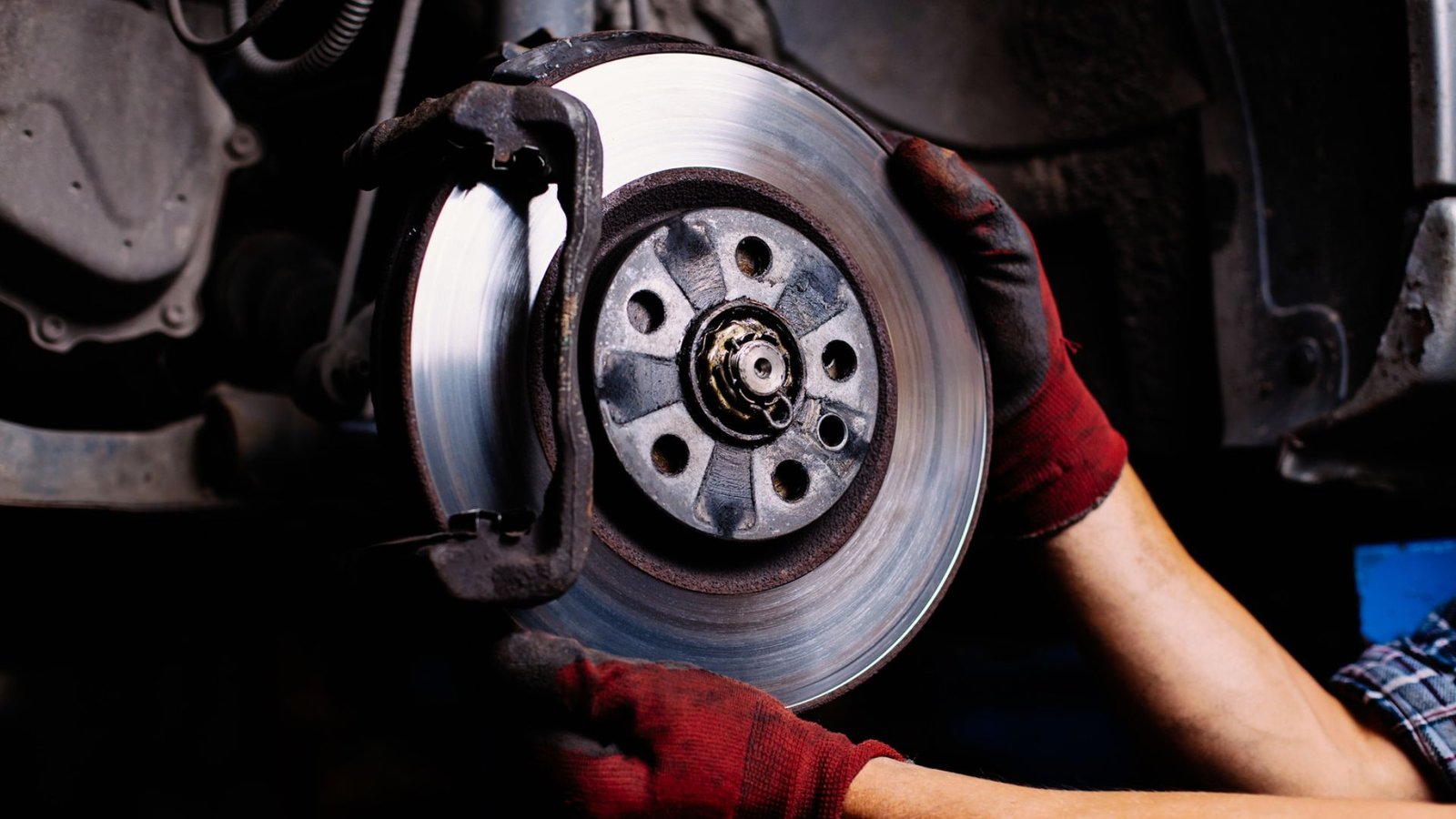 how-to-adjust-your-surge-disc-brakes-for-optimum-performance-towpedia