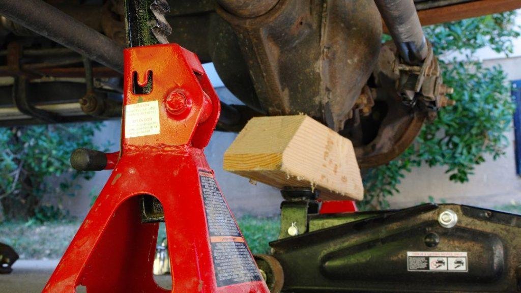 How To Use a Jack Stand Let’s Learn Together! TowPedia